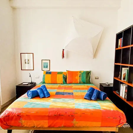 Comfortable Flat 15 Minutes Walk From Duomo
